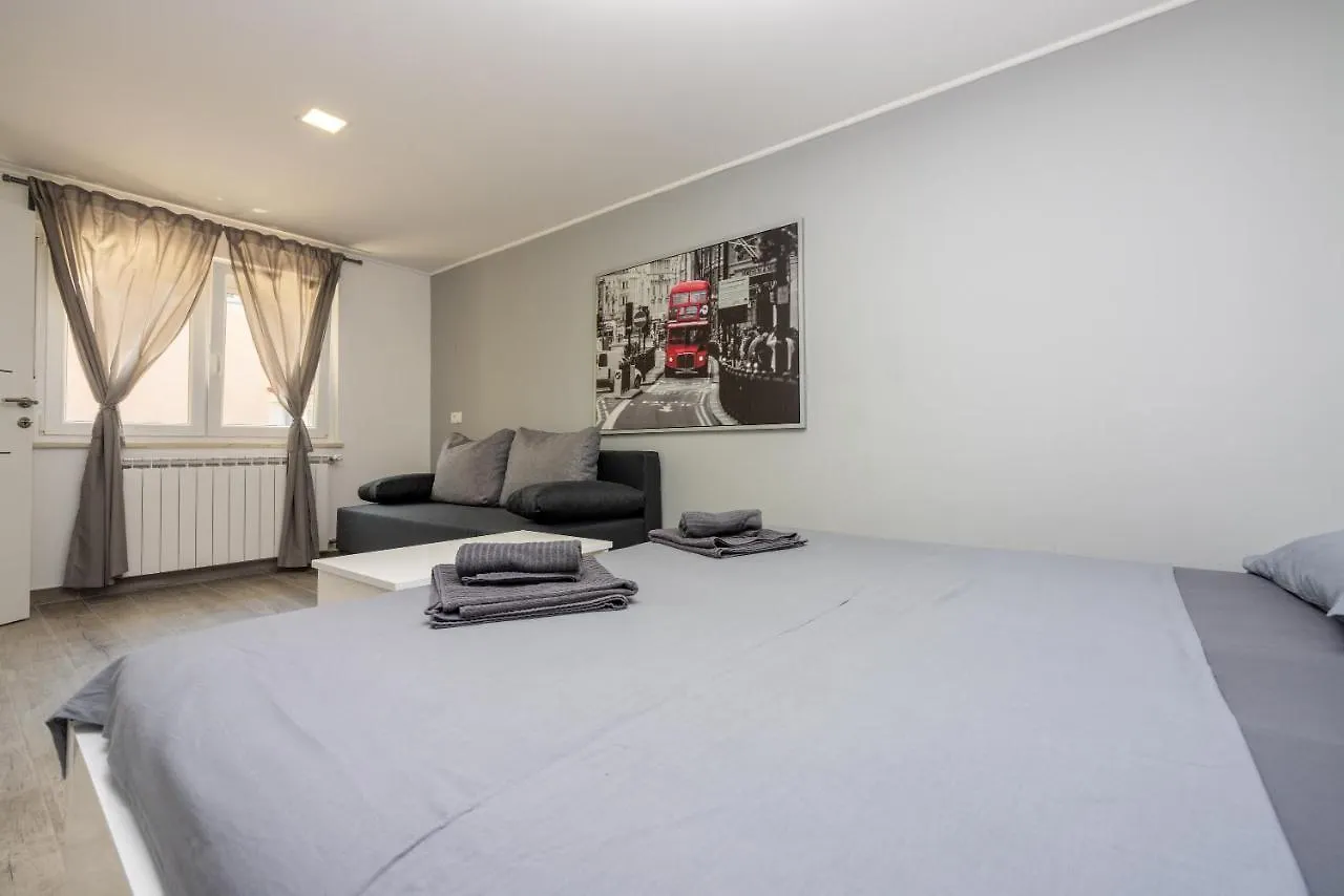 Apartments Luna Dramalj