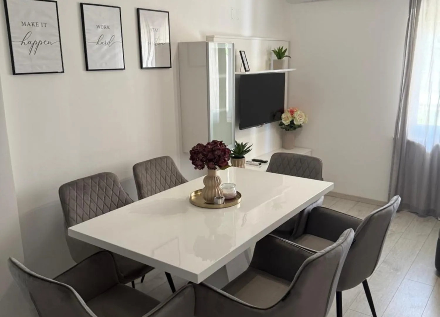 Apartments Luna Dramalj