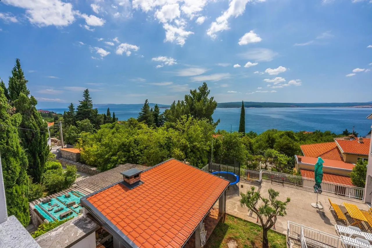Apartments Luna Dramalj Croatia